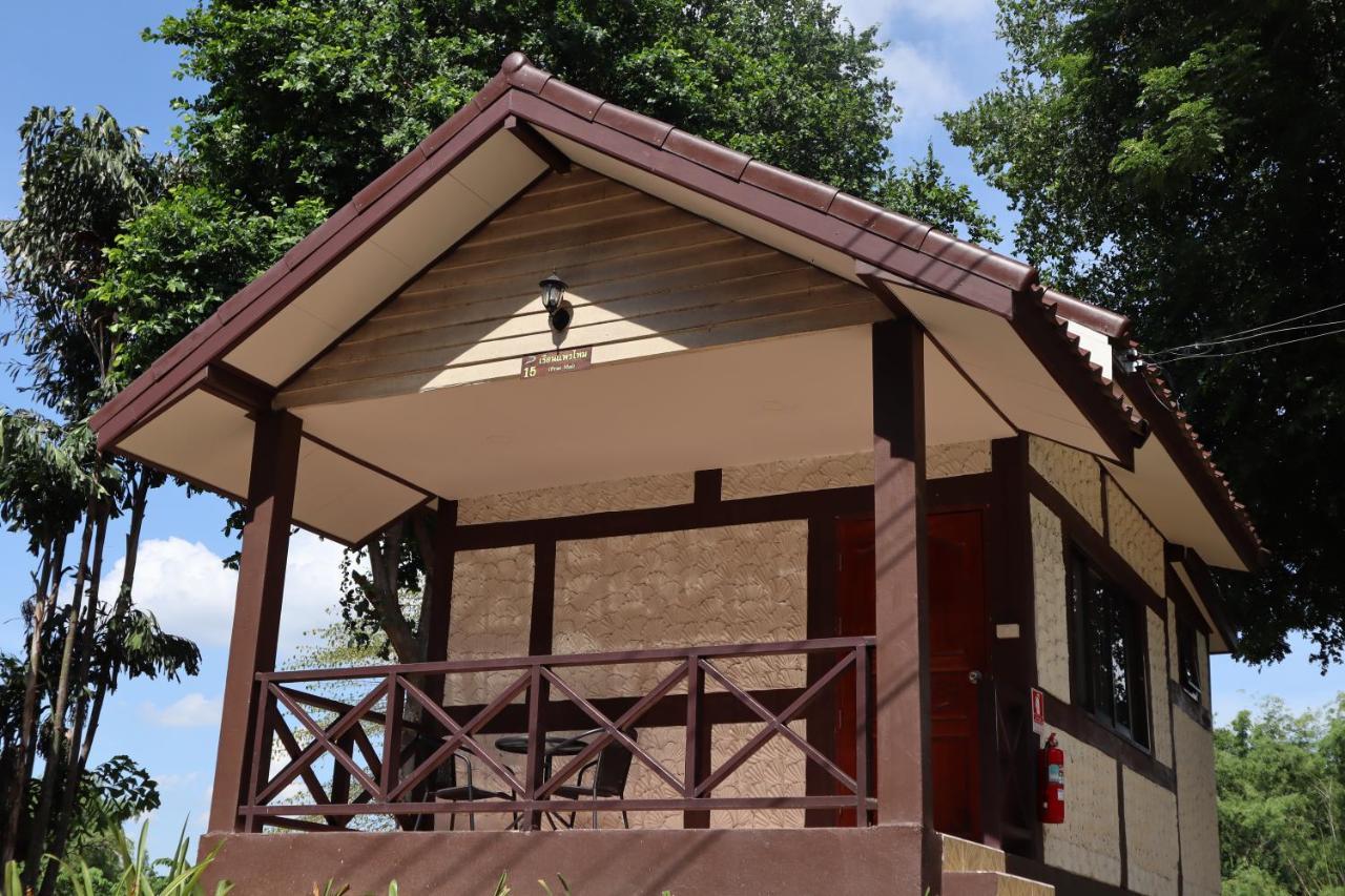 קון קאן Rs Phong Riverside Resort מראה חיצוני תמונה