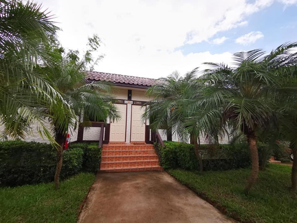 קון קאן Rs Phong Riverside Resort מראה חיצוני תמונה