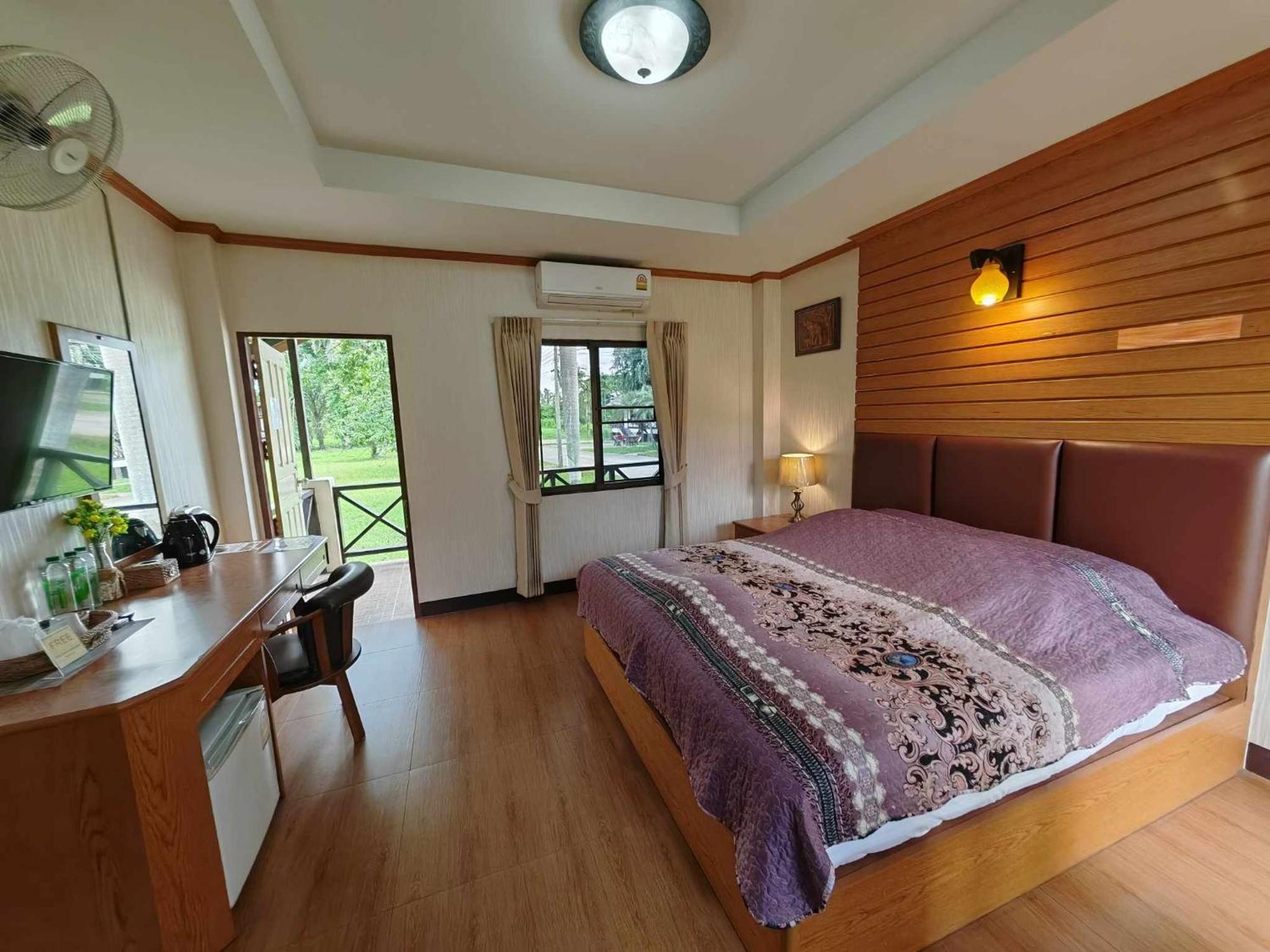 קון קאן Rs Phong Riverside Resort מראה חיצוני תמונה