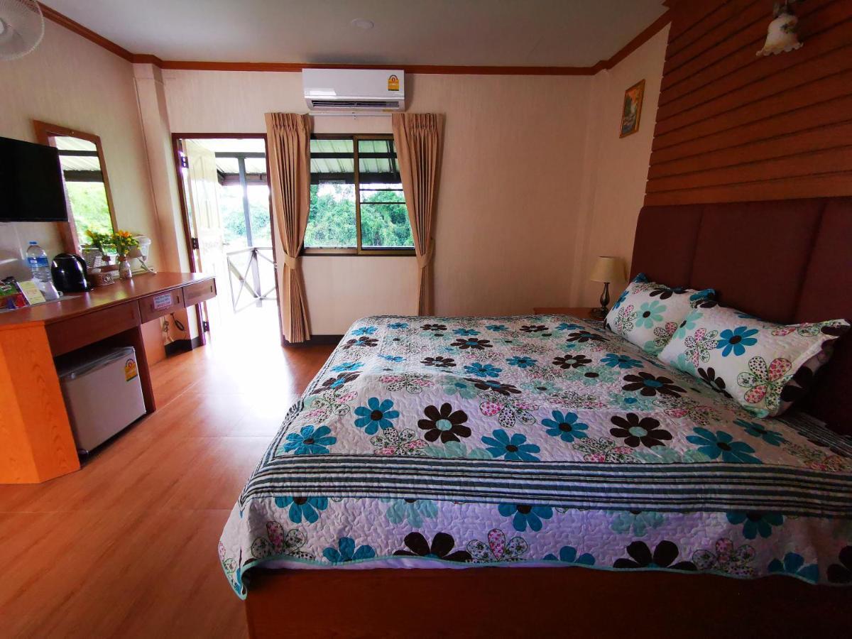 קון קאן Rs Phong Riverside Resort מראה חיצוני תמונה