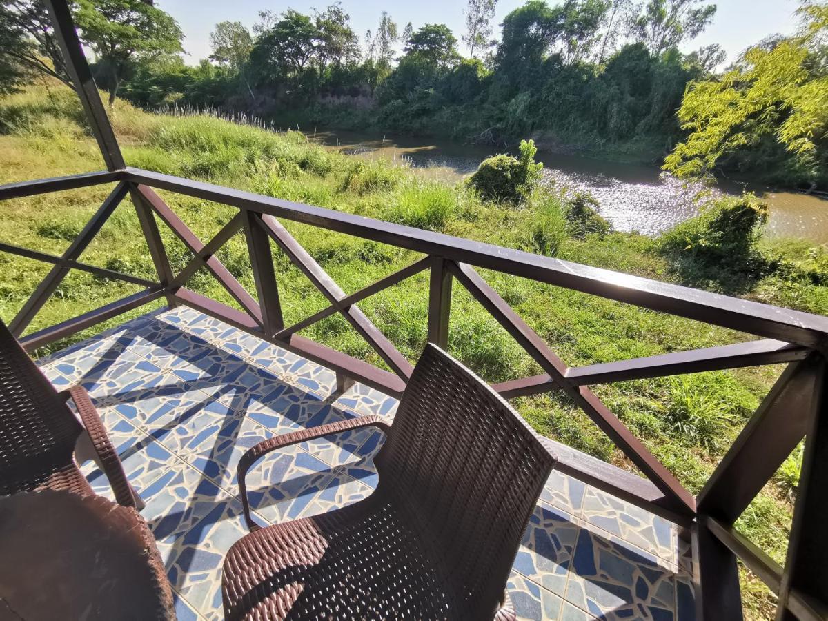 קון קאן Rs Phong Riverside Resort מראה חיצוני תמונה