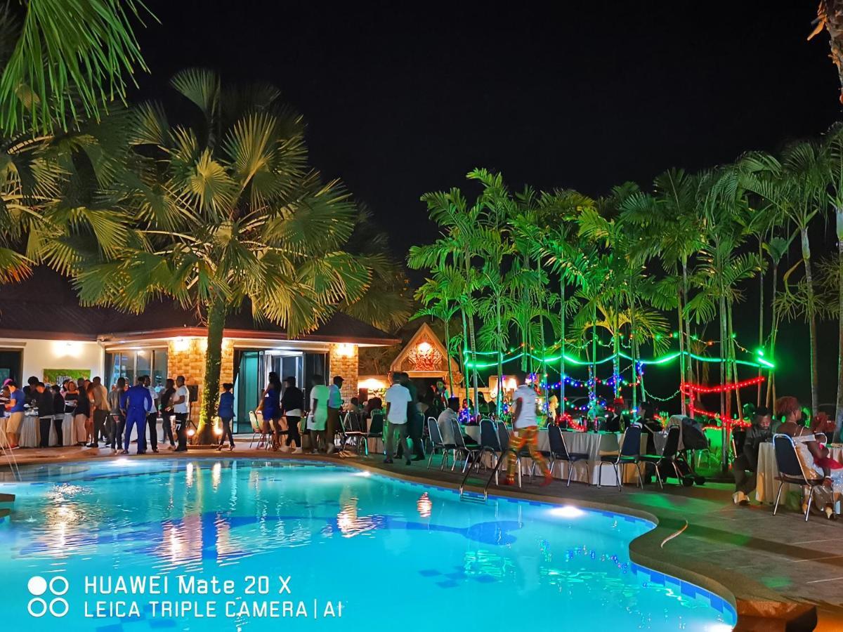 קון קאן Rs Phong Riverside Resort מראה חיצוני תמונה